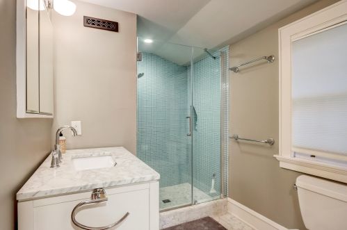 4112 Downer Ave, Milwaukee WI  53211-1713 exterior