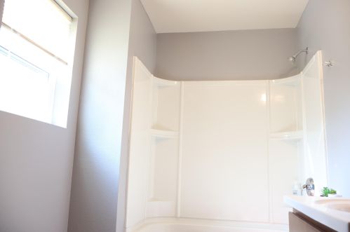 2223 28, Milwaukee WI 53215-2425 exterior