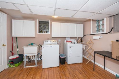 6411 Polk St, Duluth MN 55807-2252 exterior