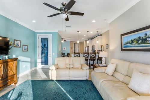 1503 Oceania Dr, Naples FL 34113 exterior