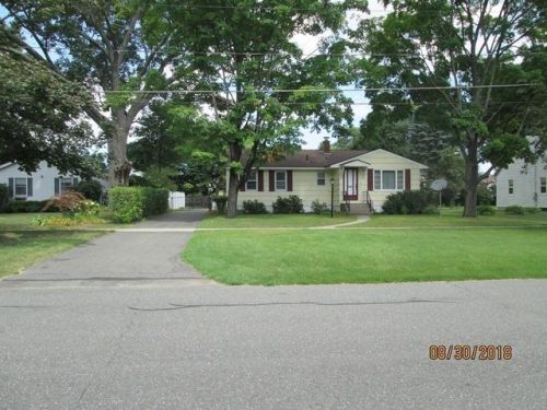 56 Massachusetts Ave, Springfield MA  01109-3237 exterior