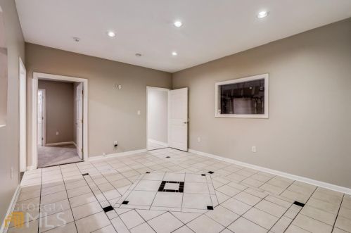 5065 Cascade Overlook, Atlanta GA 30331-7372 exterior