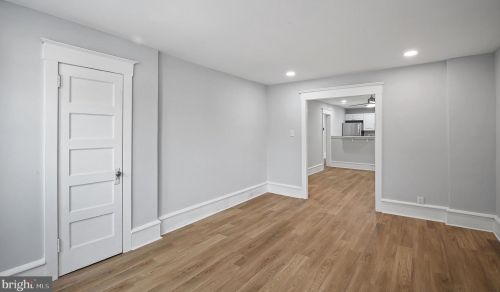 221 2nd St, Tavistock NJ  08033-2947 exterior