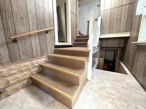 6221 Fairview Ave, Milwaukee WI  53213-4151 exterior