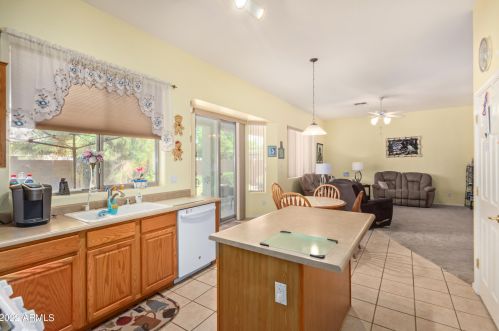 890 Leo Pl, Chandler AZ 85249-5215 exterior