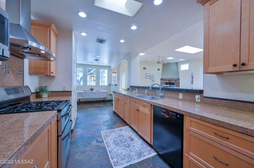 2231 Norris Ave, Tucson AZ  85719-3825 exterior