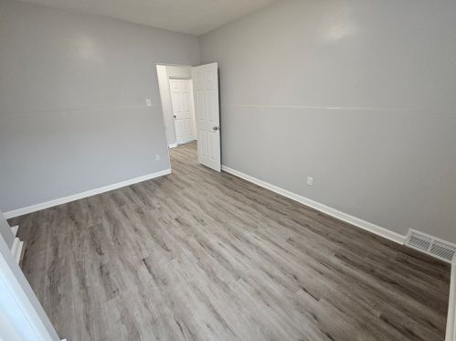 835 Heberton St, Pittsburgh PA  15206-2227 exterior