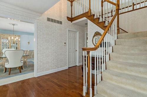 1701 La Costa Ct, Pittsburgh, PA 15237-6705