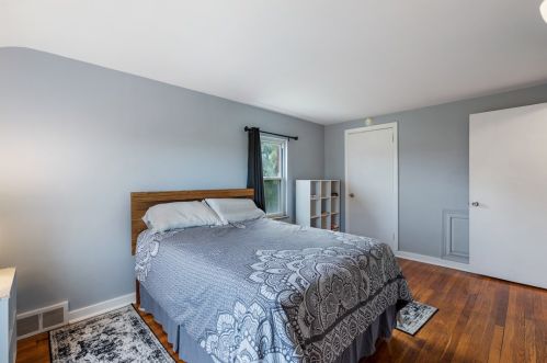 229 Owendale Ave, Pittsburgh PA  15227-2303 exterior