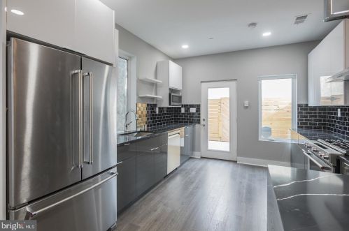 1503 26 St, Philadelphia PA 19146-3934 exterior