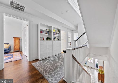 2626 Garfield St, Washington DC 20008-4103 exterior