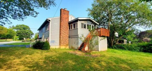 30 Birch St, Waterford, CT 06385-3947