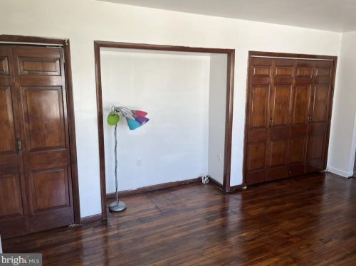 2225 Cv Rd, Camden NJ 08110-3538 exterior