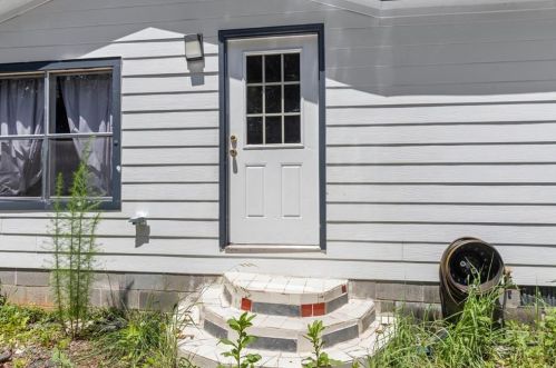 3270 Joe Parker Rd, Gainesville GA 30507-7993 exterior