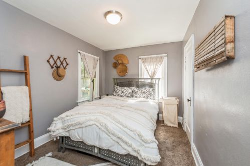 154 75th St, Milwaukee WI  53213-3558 exterior