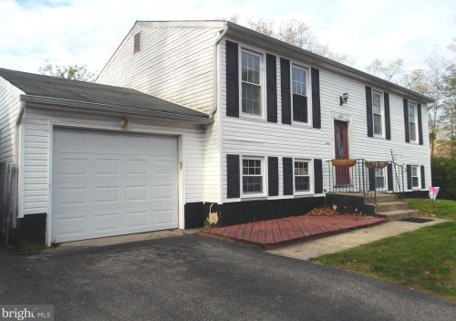 322 Bayberry St, Browns Mills, NJ 08015-1343