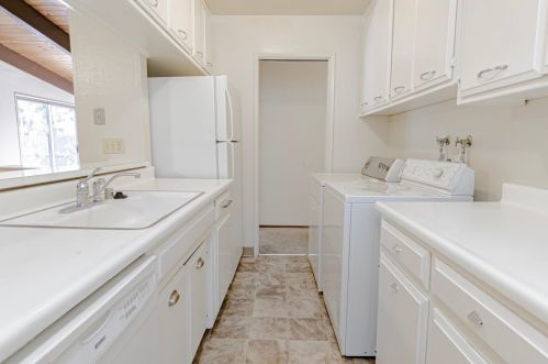 2105 Del Rey Ct, Davis CA 95616-0707 exterior