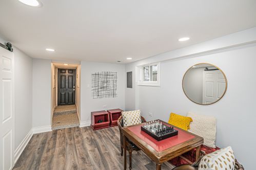 2311 Foster Ave, Chicago IL  60625-1825 exterior