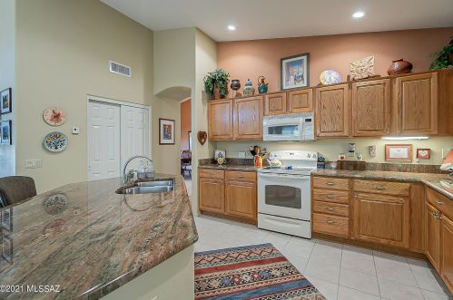 36708 Rockcrest Dr, Tucson AZ 85739-1176 exterior