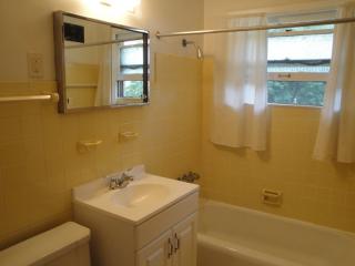 2382 92nd St, Milwaukee WI  53227-2352 exterior