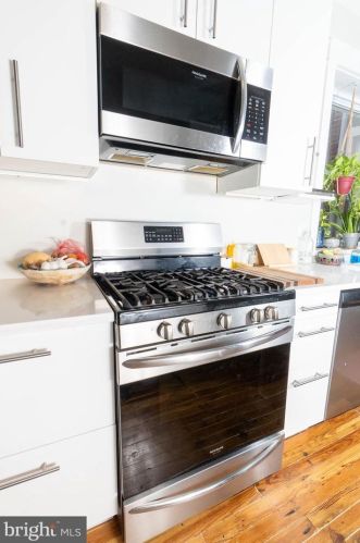 5533 Catharine St, Philadelphia PA 19143-2512 exterior