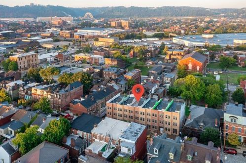 1611 Buena Vis St, Pittsburgh PA 15212-4529 exterior