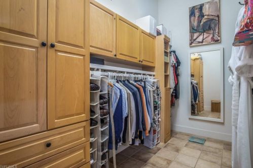 177 Edgemere Way, Naples FL 34105-7108 exterior