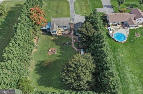 375 Basehoar School Rd, Littlestown PA 17340-9551 exterior