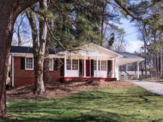 4061 Eula Cir, Atlanta, GA 30360-2571