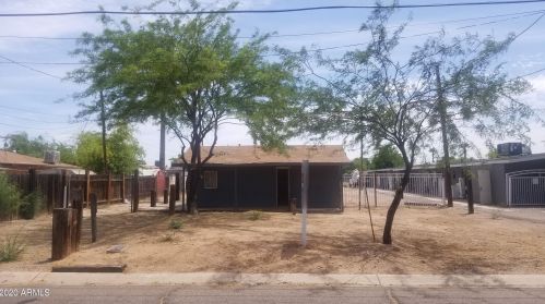 1805 31 Pl, Phoenix AZ 85008-3717 exterior
