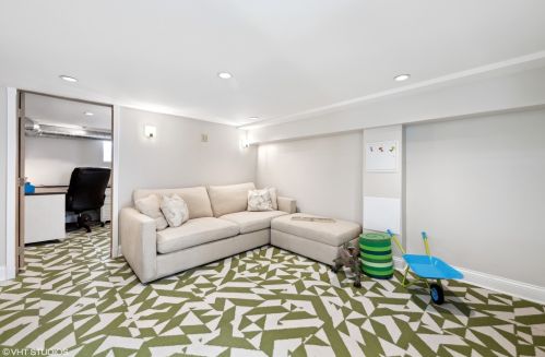 3812 Kildare Ave, Chicago IL 60641-3047 exterior