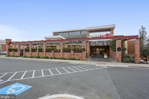 1904 Lewis Ave, Rockville MD 20851-2330 exterior