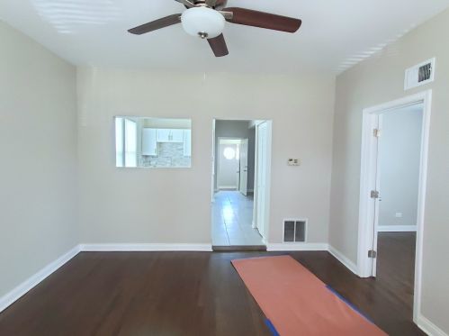 6219 Nagle Ave, Chicago IL 60638-4207 exterior