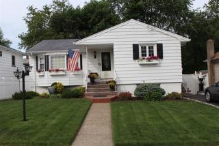 260 Rossiter Ave, Paterson NJ  07502-1318 exterior