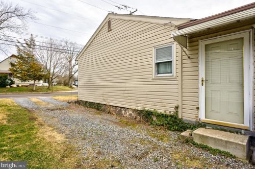 544 Wilson St, Pottstown PA  19464-4752 exterior