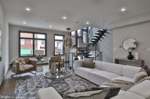 613 Bainbridge St, Philadelphia PA 19146-2413 exterior