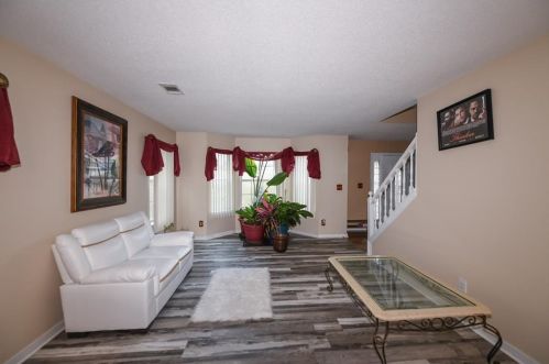 5922 Duren Meadows Dr, Lithonia, GA 30058-3593