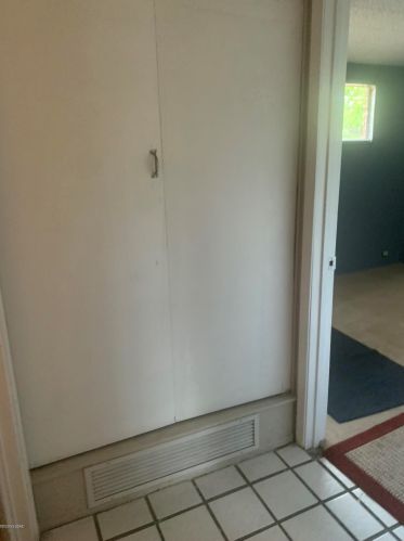 7101 Eastview Dr, Tucson AZ 85710-5516 exterior