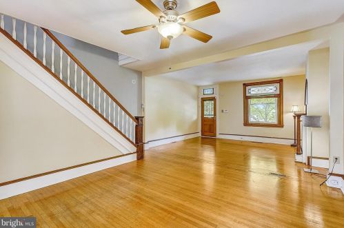 8104 Ardleigh St, Philadelphia PA 19118-3415 exterior