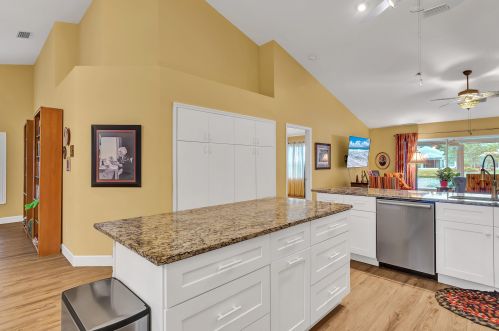 499 Casanova Cir, Fort Pierce FL  34986-1713 exterior