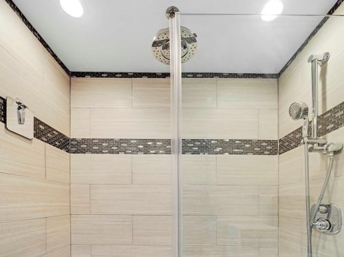 826 Spg Gdn Ave, Pittsburgh PA 15212-4232 exterior