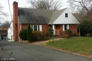 2836 Cedar Ln, Vienna, VA 22180-7013