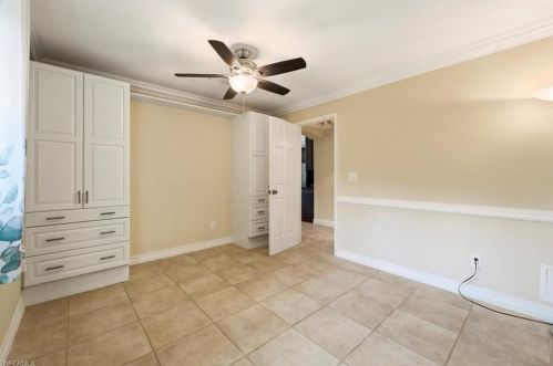 5341 Hickory Wood Dr, Naples FL 34119-1404 exterior