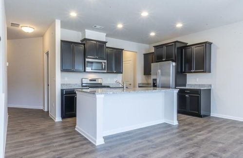 6251 Centennial Run, Atlanta, GA 30349-8629