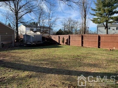 36 Mitchell Ave, Piscataway NJ 08854-5566 exterior