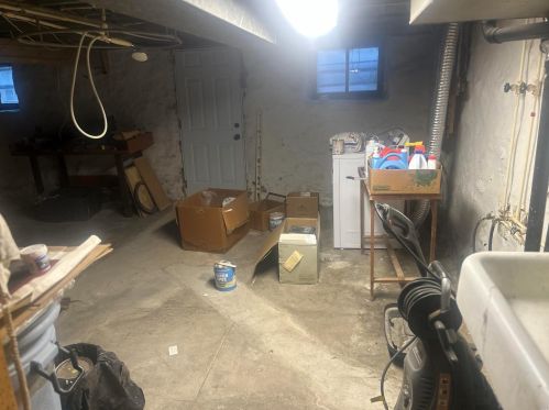 4939 Robert Ave, Saint Louis MO 63109-3861 exterior