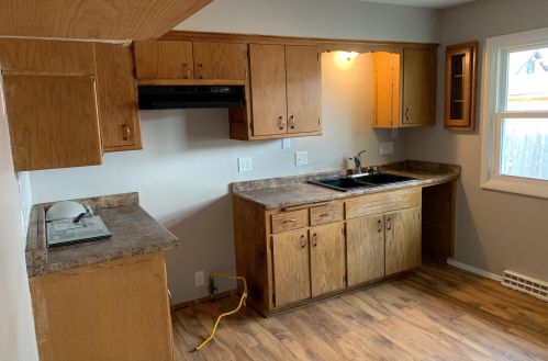 6715 54 St, Milwaukee WI 53219-2208 exterior