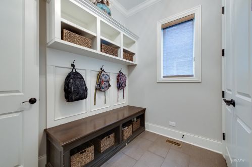 403 North St, Itasca IL 60143-1626 exterior