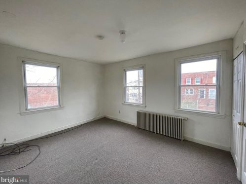 918 47 St, Washington DC 20019-3722 exterior