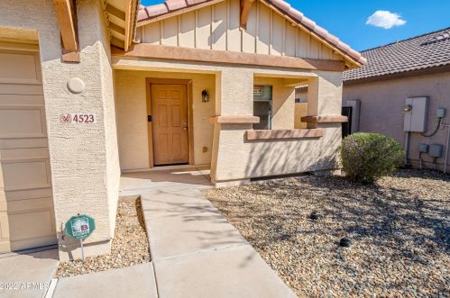 4523 24 Dr, Phoenix AZ 85041-2011 exterior